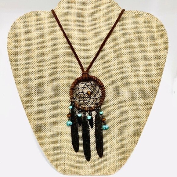 Bohemian‎ Suede Dream Catcher Necklace - Picture 3 of 5